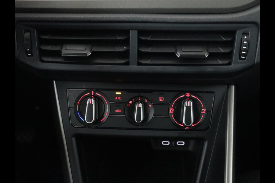 Volkswagen Polo 1.0 TSI R-Line Edition | Adaptive cruise | Airco | Camera | Park assist | Carplay | LED