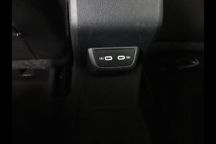 Volkswagen Polo 1.0 TSI R-Line Edition | Adaptive cruise | Airco | Camera | Park assist | Carplay | LED
