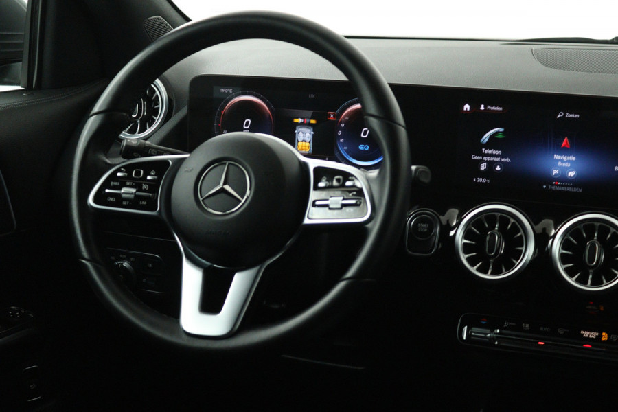 Mercedes-Benz EQA 250 Business Solution Luxury 67 kWh (CAMERA, STOELVERWARMING, ELEKTR STOELEN)