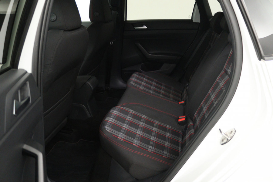 Volkswagen Polo 2.0 TSI GTI (STOELVERWARMING, DIGITALE COCKPIT, CRUISE ADAPTIEF)