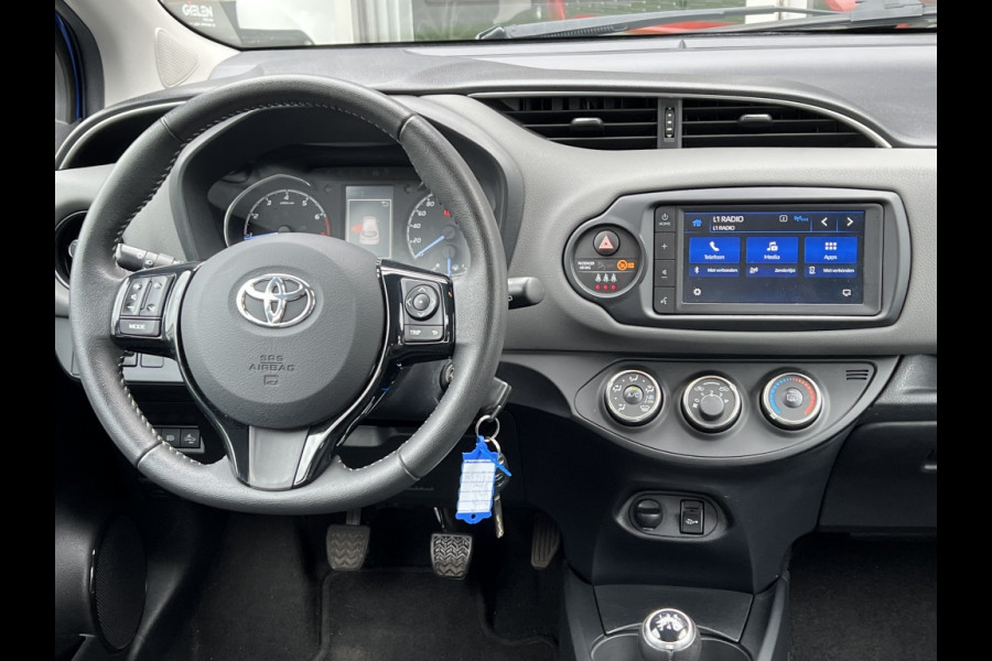 Toyota Yaris 1.0 VVT-i Connect | Apple CarPlay/Android Auto, Lichtmetalen velgen, Airconditioning, Parkeercamera
