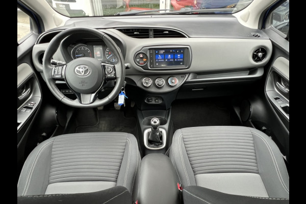 Toyota Yaris 1.0 VVT-i Connect | Apple CarPlay/Android Auto, Lichtmetalen velgen, Airconditioning, Parkeercamera