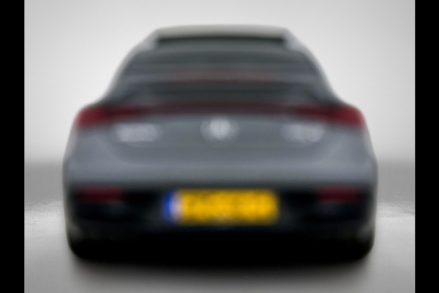Mercedes-Benz EQE AMG 43 4MATIC 90 kWh Panoramadak | Memory Pakket | Rode gordels |  Burmester Inclusief 24 maanden Mercedes-Benz Certified garantie voor Europa.