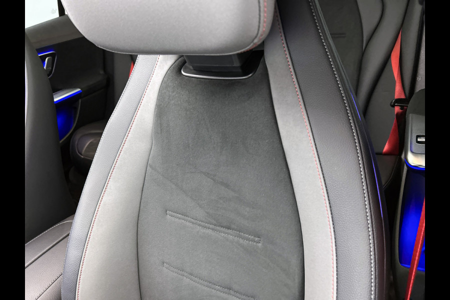 Mercedes-Benz EQE AMG 43 4MATIC 90 kWh Panoramadak | Memory Pakket | Rode gordels |  Burmester Inclusief 24 maanden Mercedes-Benz Certified garantie voor Europa.