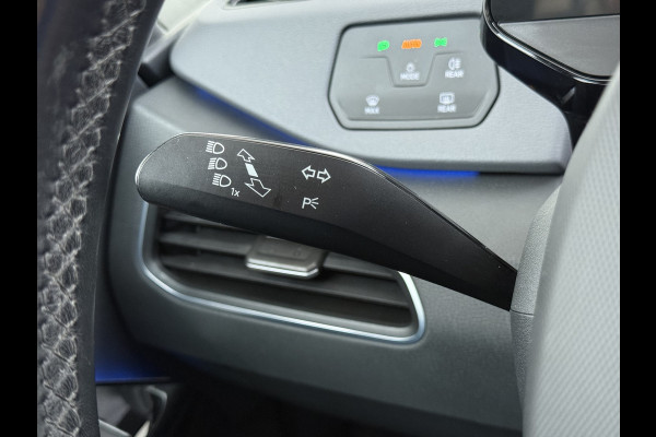 Volkswagen ID.3 62kWh 204pk Adaptive-Cruise Stoel+Stuurverwarmd Navi Ecc Apple Carplay Android Auto SOH 91% DAB All-Season Banden Isofix Bluetooth Keyless start Rijstrooksensor 1e Eigenaar Dealeronderhouden Origineel Nederlandse Auto