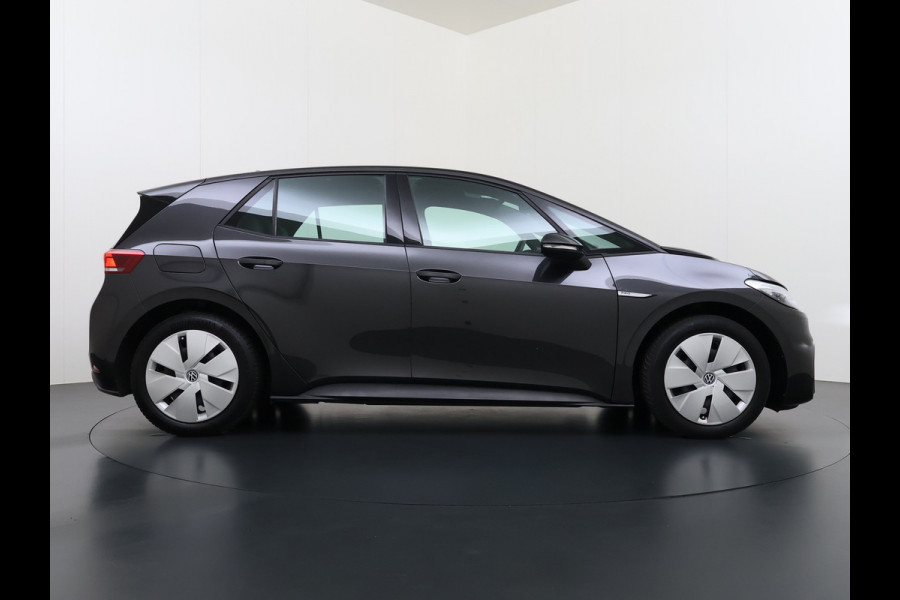 Volkswagen ID.3 62kWh 204pk Adaptive-Cruise Stoel+Stuurverwarmd Navi Ecc Apple Carplay Android Auto SOH 91% DAB All-Season Banden Isofix Bluetooth Keyless start Rijstrooksensor 1e Eigenaar Dealeronderhouden Origineel Nederlandse Auto