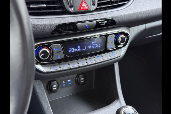 Hyundai i30 T 120PK Trekhaak Camera Ecc Android Auto Apple Carplay Navi Pdc Comfort Cruise Control Led Bluetooth DAB Lane Assist Issofix Origineel Nederlandse Auto