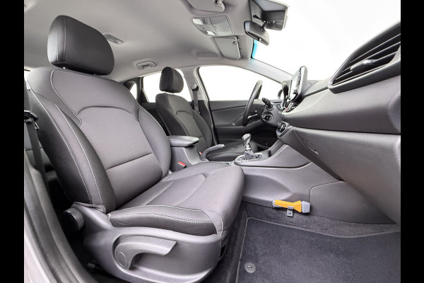 Hyundai i30 T 120PK Trekhaak Camera Ecc Android Auto Apple Carplay Navi Pdc Comfort Cruise Control Led Bluetooth DAB Lane Assist Issofix Origineel Nederlandse Auto