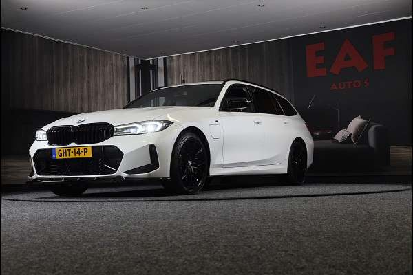 BMW 3 Serie Touring 320e M Line / Head Up / Memory / Navi / Camera / Acc / F1 / Open Panoramadak / Led / Pdc / 19 Inch