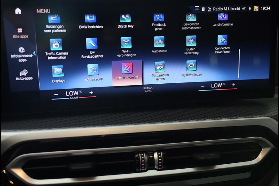 BMW 3 Serie Touring 320e M Line / Head Up / Memory / Navi / Camera / Acc / F1 / Open Panoramadak / Led / Pdc / 19 Inch