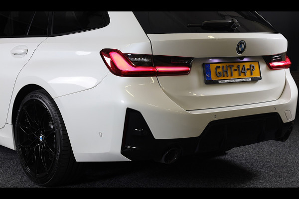 BMW 3 Serie Touring 320e M Line / Head Up / Memory / Navi / Camera / Acc / F1 / Open Panoramadak / Led / Pdc / 19 Inch