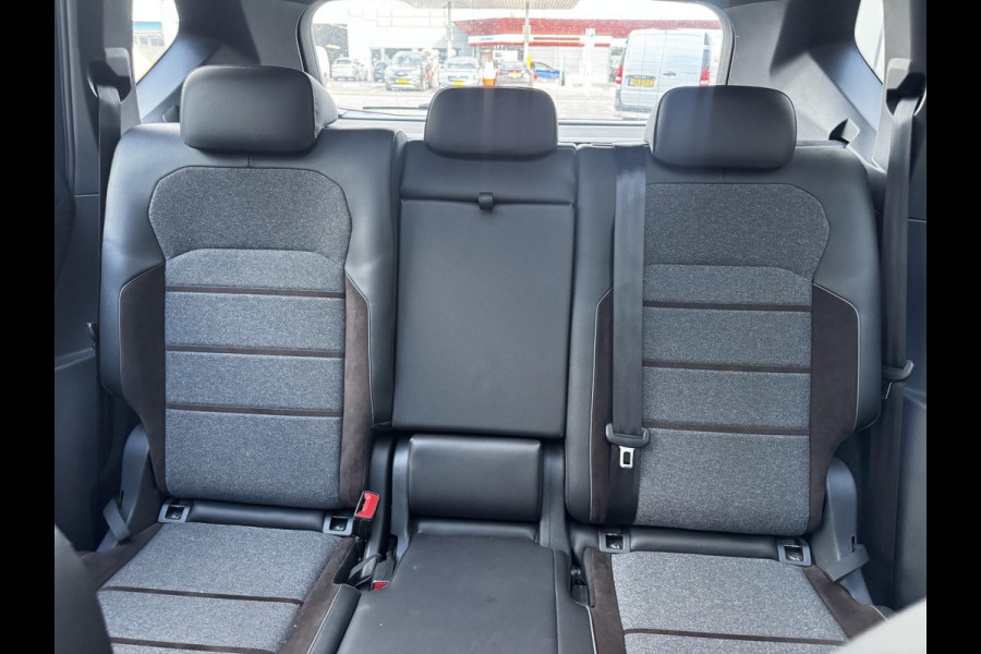 Seat Tarraco 1.4 TSI e-Hybrid PHEV Xperience Business Intense | Elktr. Trekhaak | 360 cam | Stoel verwarming V + A | Pano |