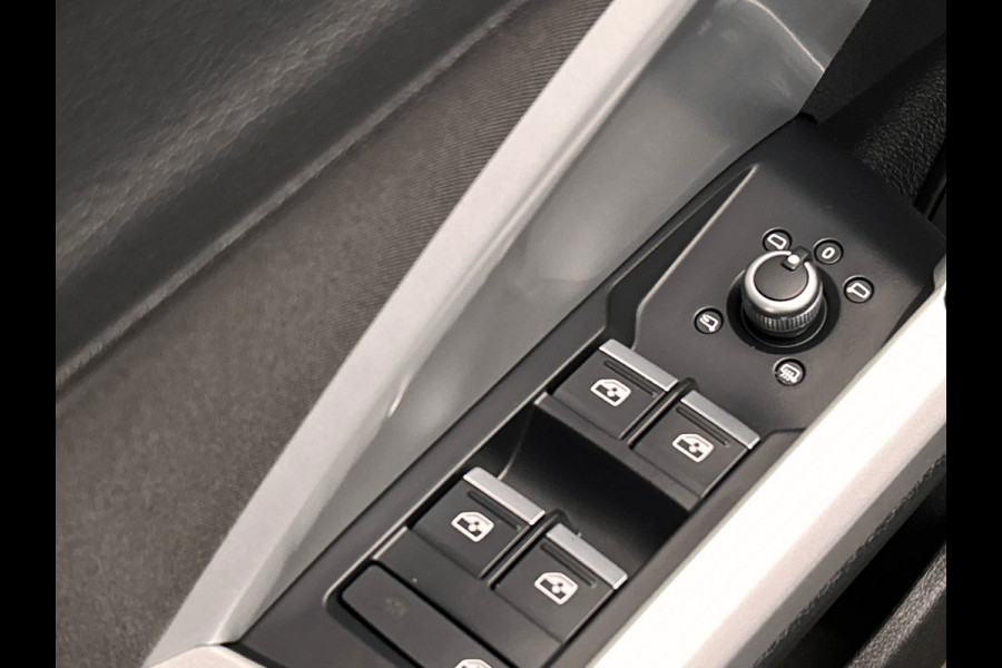 Audi Q3 Sportback 45 TFSI e Plug-in | Navigatie | Adapt. Cruise | PDC | Elek. Kofferklep | Carplay |
