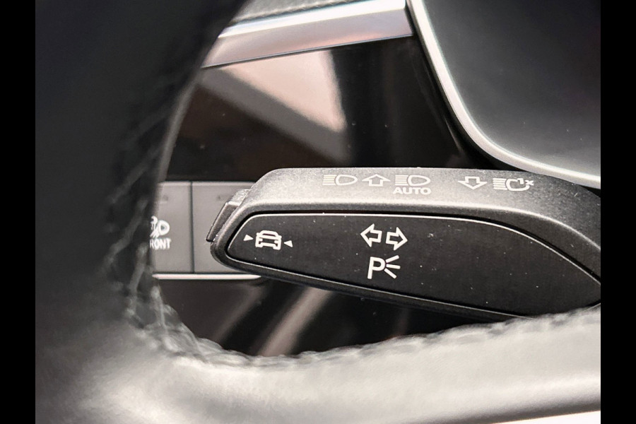 Audi Q3 Sportback 45 TFSI e Plug-in | Navigatie | Adapt. Cruise | PDC | Elek. Kofferklep | Carplay |