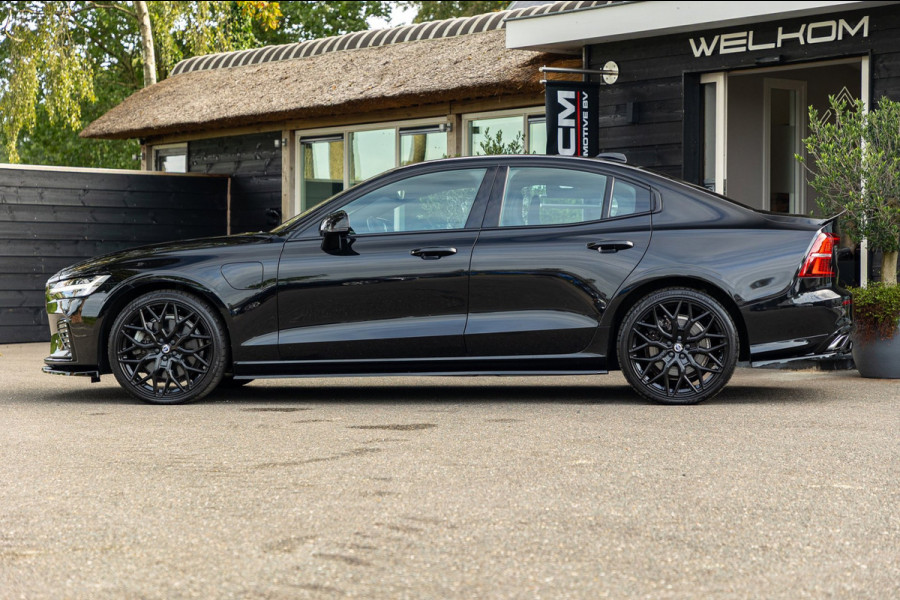 Volvo S60 2.0 Recharge T6 AWD R-Design 20inch Maxton Black edition R-design