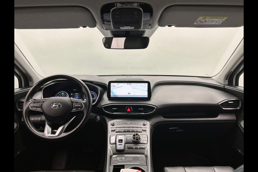 Hyundai Santa Fe 1.6 T-GDI PHEV Comfort 7 Persoons| 1e Eigenaar | Stoelverwarming | Krell | Adapt.Cruise | Camera | Carplay |