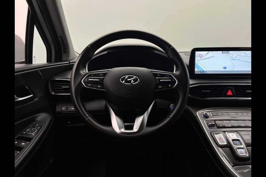 Hyundai Santa Fe 1.6 T-GDI PHEV Comfort 7 Persoons| 1e Eigenaar | Stoelverwarming | Krell | Adapt.Cruise | Camera | Carplay |