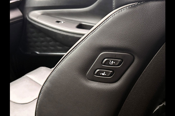 Hyundai Santa Fe 1.6 T-GDI PHEV Comfort 7 Persoons| 1e Eigenaar | Stoelverwarming | Krell | Adapt.Cruise | Camera | Carplay |