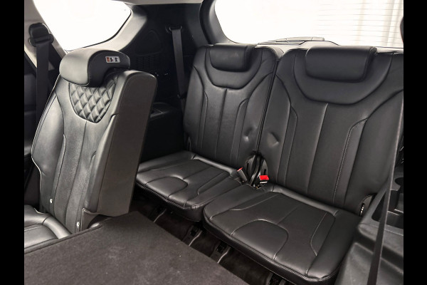 Hyundai Santa Fe 1.6 T-GDI PHEV Comfort 7 Persoons| 1e Eigenaar | Stoelverwarming | Krell | Adapt.Cruise | Camera | Carplay |