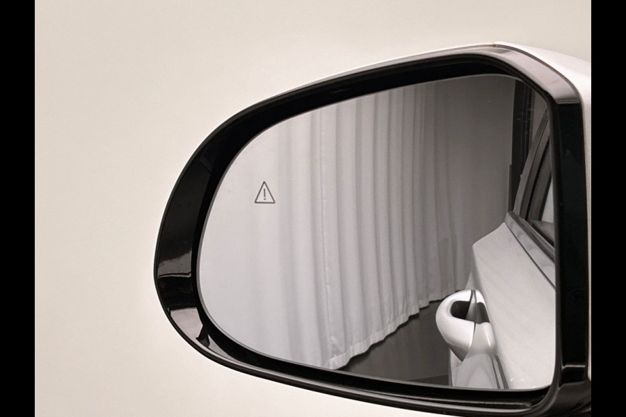 Hyundai Santa Fe 1.6 T-GDI PHEV Comfort 7 Persoons| 1e Eigenaar | Stoelverwarming | Krell | Adapt.Cruise | Camera | Carplay |