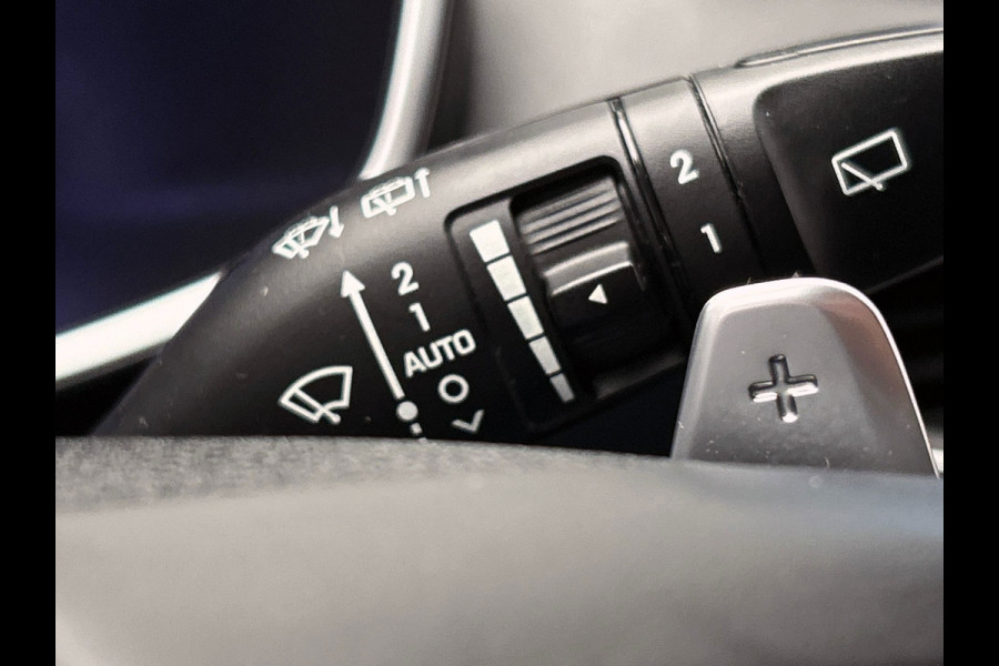 Hyundai Santa Fe 1.6 T-GDI PHEV Comfort 7 Persoons| 1e Eigenaar | Stoelverwarming | Krell | Adapt.Cruise | Camera | Carplay |
