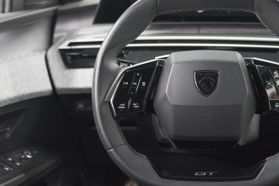 Peugeot 5008 1.2 Hybrid 136 GT 7p | Adaptieve Cruise Control | Camera | Elektrische Kofferklep | Stoelverwarming