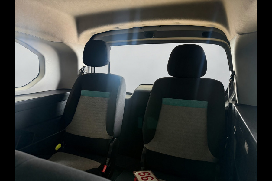 Citroën Berlingo XL 1.2 PureTech Feel 7p. | Sensoren | Cruise | Navigatie | Riem recent vervangen