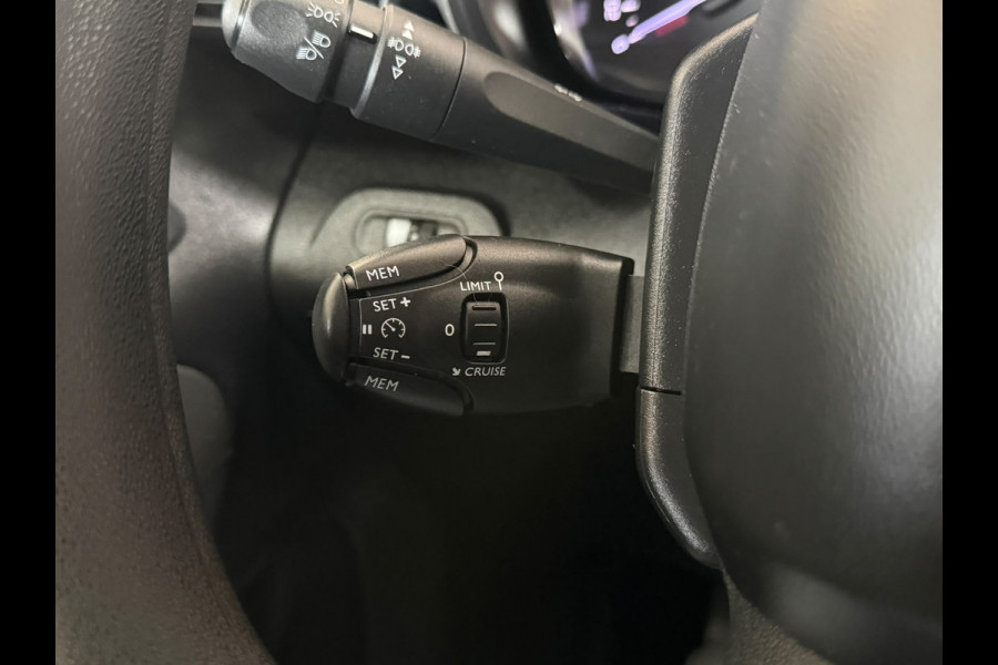 Citroën Berlingo XL 1.2 PureTech Feel 7p. | Sensoren | Cruise | Navigatie | Riem recent vervangen