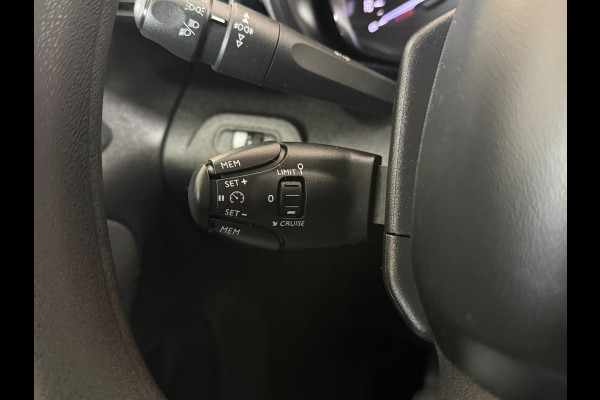 Citroën Berlingo XL 1.2 PureTech Feel 7p. | Sensoren | Cruise | Navigatie | Riem recent vervangen