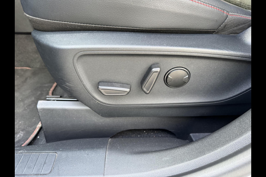 Ford Kuga 2.5 PHEV ST-Line X 225pk | Driver Assistance Pack | Black Pack | Winter Pack | Technology Pack