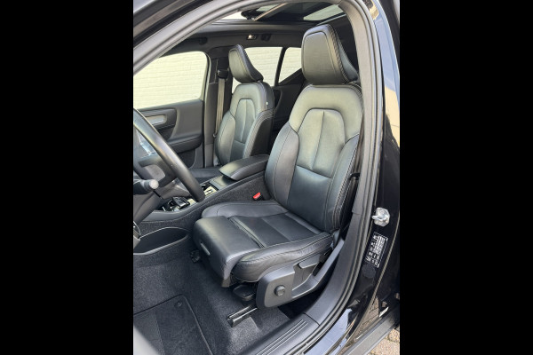 Volvo XC40 2.0 T4 R-Design Automaat Pano Trekhaak Camera Adaptive Cruise Leder Carplay Harman/Kardon All-Season banden