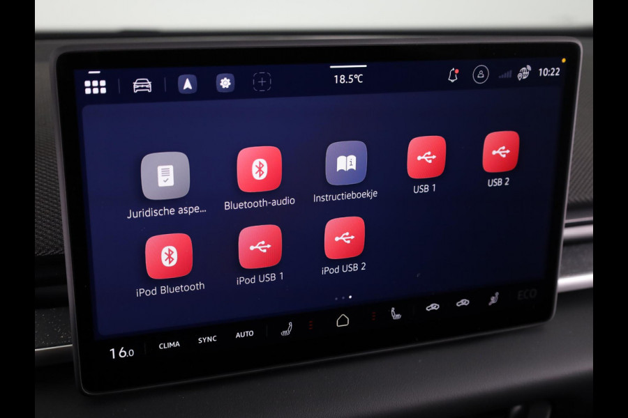 Volkswagen ID.3 Life 61 kWh accu 140 kW / 190 PK Hatchback Elektri Stoelverwarming | Keyless | Camera | ACC