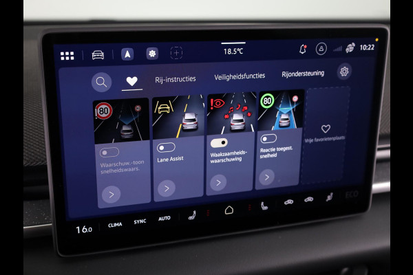 Volkswagen ID.3 Life 61 kWh accu 140 kW / 190 PK Hatchback Elektri Stoelverwarming | Keyless | Camera | ACC