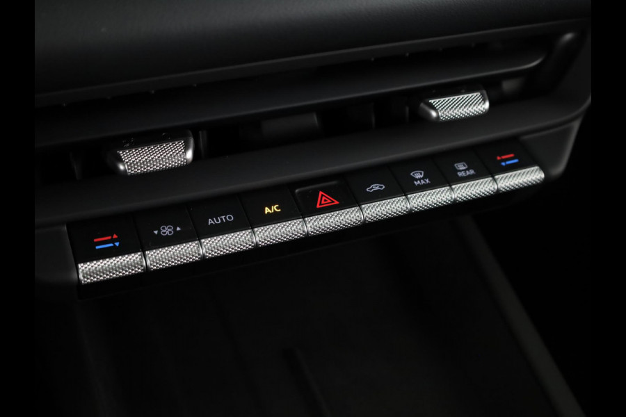 Volkswagen ID.3 Life 61 kWh accu 140 kW / 190 PK Hatchback Elektri Stoelverwarming | Keyless | Camera | ACC