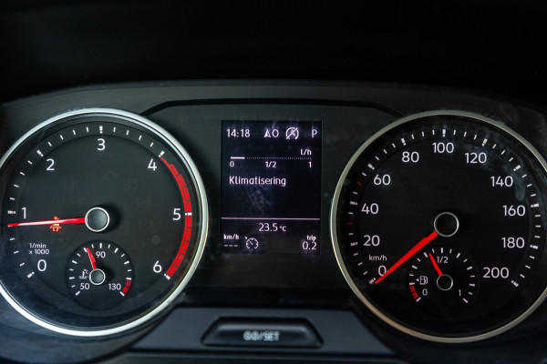 Volkswagen Crafter 35 2.0 TDI L3H2 DC Highline I 2 schuif I camera I carplay I blis I Acc