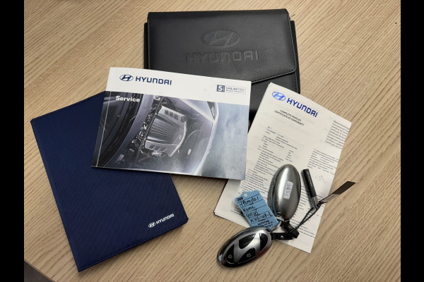 Hyundai Kona 1.6 GDI HEV Comfort Smart - Automaat Achteruitrijcamera Navi Carplay Clima Fabrieksgarantie