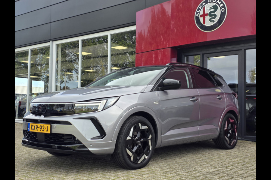 Opel Grandland 1.6 Turbo Plug-In Hybrid 4x4 GSe 300PK | Leer | Trekhaak | Winterpakket