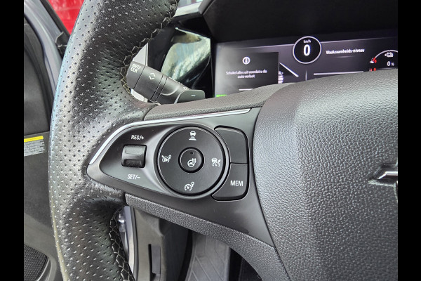 Opel Grandland 1.6 Turbo Plug-In Hybrid 4x4 GSe 300PK | Leer | Trekhaak | Winterpakket