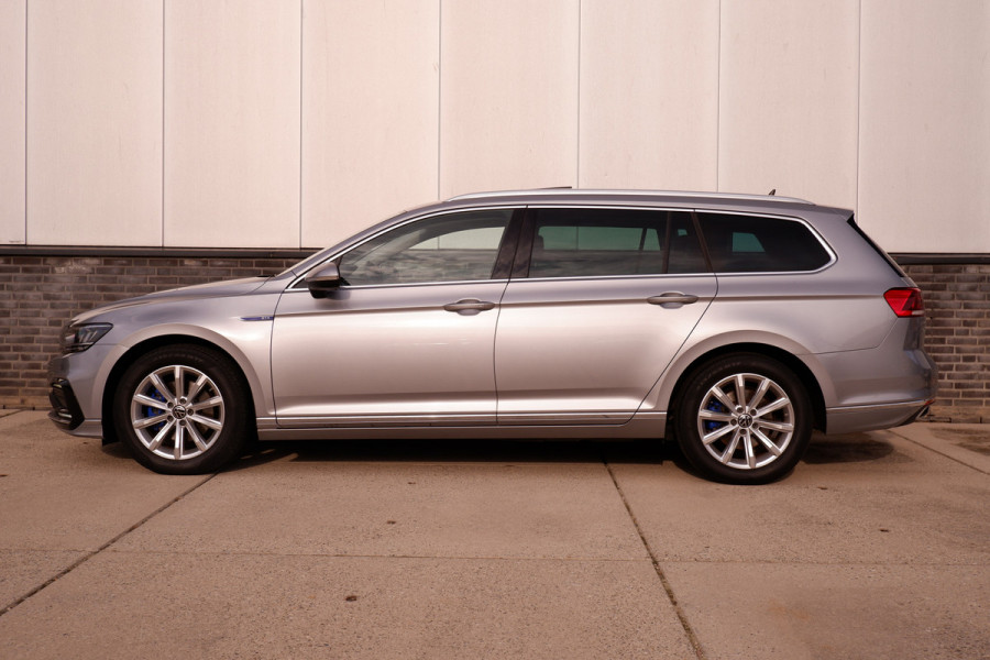 Volkswagen Passat Variant 1.4 TSI PHEV GTE Business | Pano | Elek. Trekhaak | Carplay | LED | Camera | Navi | Alcantara