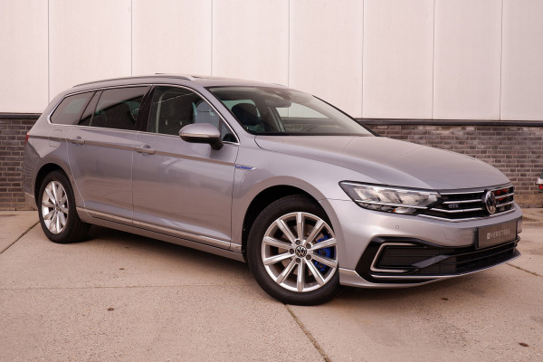 Volkswagen Passat Variant 1.4 TSI PHEV GTE Business | Pano | Elek. Trekhaak | Carplay | LED | Camera | Navi | Alcantara