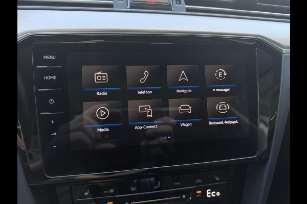 Volkswagen Passat Variant 1.4 TSI PHEV GTE Business | Pano | Elek. Trekhaak | Carplay | LED | Camera | Navi | Alcantara