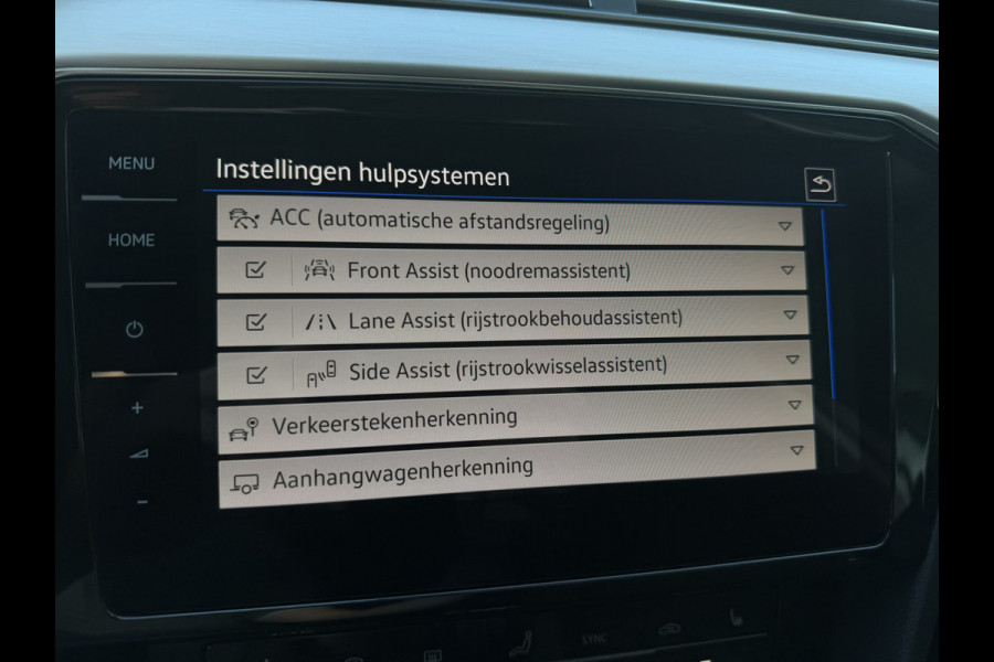 Volkswagen Passat Variant 1.4 TSI PHEV GTE Business | Pano | Elek. Trekhaak | Carplay | LED | Camera | Navi | Alcantara