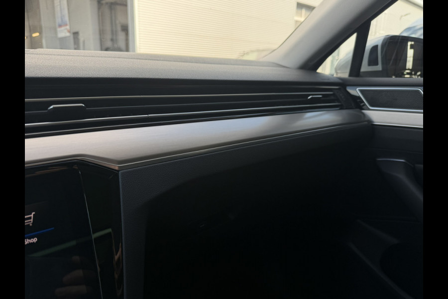 Volkswagen Passat Variant 1.4 TSI PHEV GTE Business | Pano | Elek. Trekhaak | Carplay | LED | Camera | Navi | Alcantara