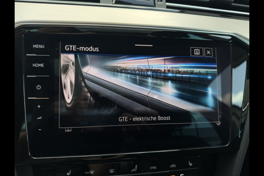 Volkswagen Passat Variant 1.4 TSI PHEV GTE Business | Pano | Elek. Trekhaak | Carplay | LED | Camera | Navi | Alcantara