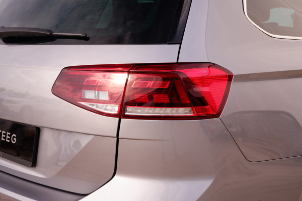 Volkswagen Passat Variant 1.4 TSI PHEV GTE Business | Pano | Elek. Trekhaak | Carplay | LED | Camera | Navi | Alcantara