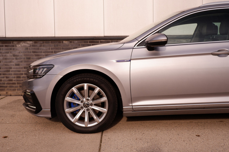Volkswagen Passat Variant 1.4 TSI PHEV GTE Business | Pano | Elek. Trekhaak | Carplay | LED | Camera | Navi | Alcantara