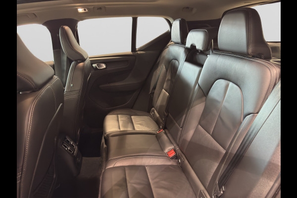 Volvo XC40 T4 Aut. Plug-in Hybrid Plus Bright Panoramadak Parkeercamera 211pk