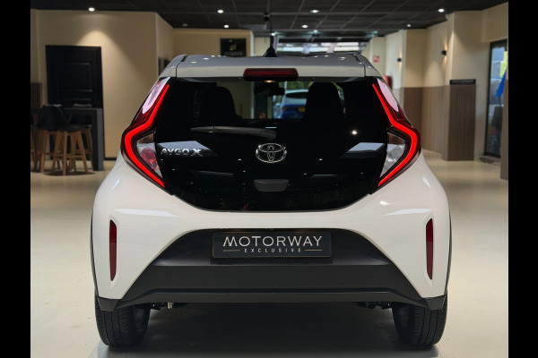 Toyota Aygo X 1.0 VVT-i MT Playi|Carplay|Camera| Airco|Acc|Fabrieksgarantie