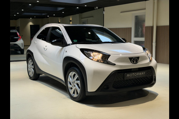 Toyota Aygo X 1.0 VVT-i MT Playi|Carplay|Camera| Airco|Acc|Fabrieksgarantie