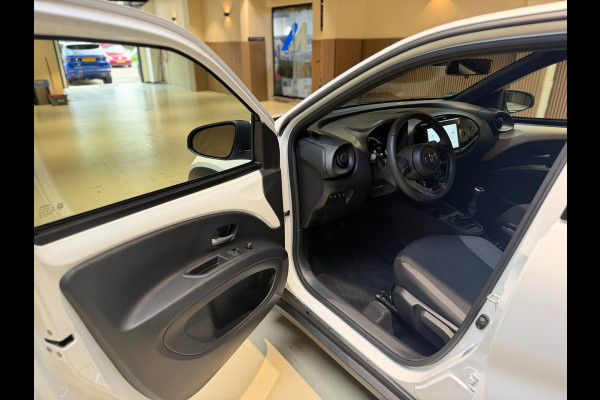 Toyota Aygo X 1.0 VVT-i MT Playi|Carplay|Camera| Airco|Acc|Fabrieksgarantie